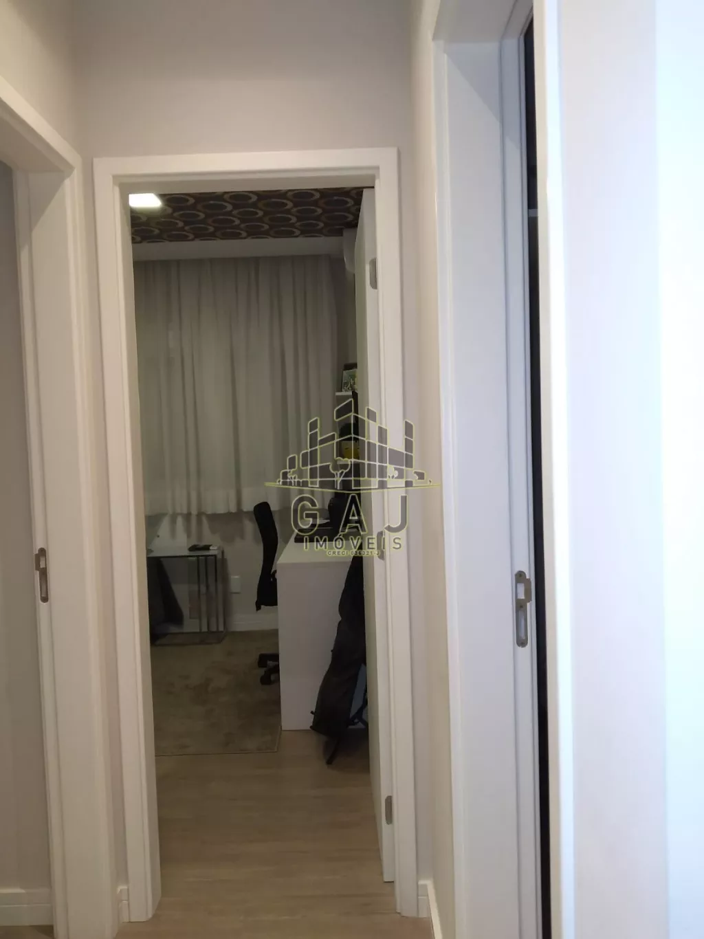 Apartamento à venda com 3 quartos, 81m² - Foto 7