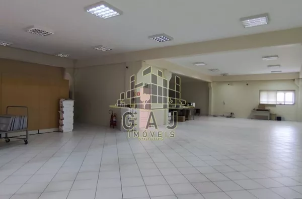 Salão comercial alto padrão c/ 793m² Vila Redher/Centro - Americana/SP