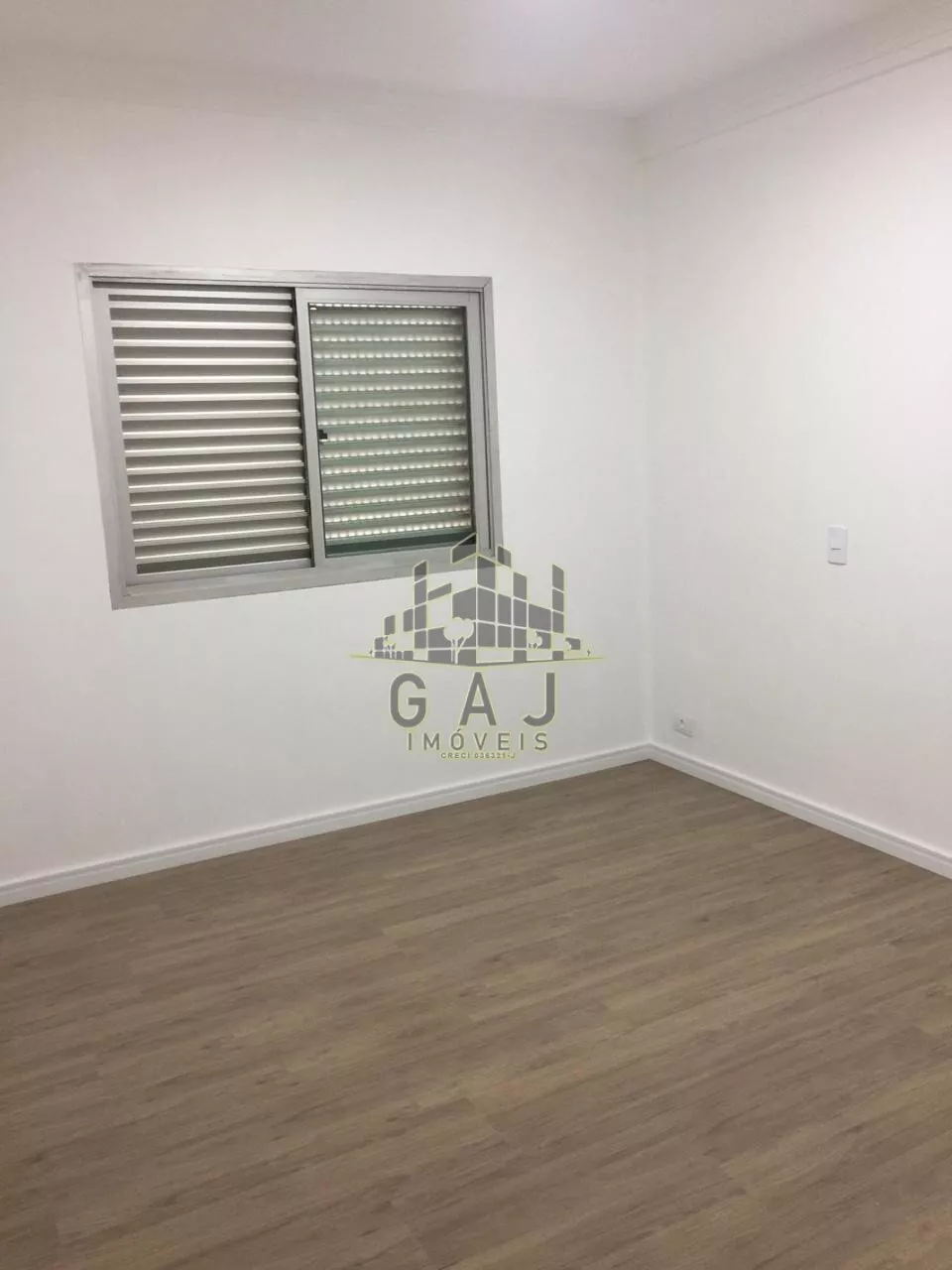 Apartamento à venda com 3 quartos, 111m² - Foto 10