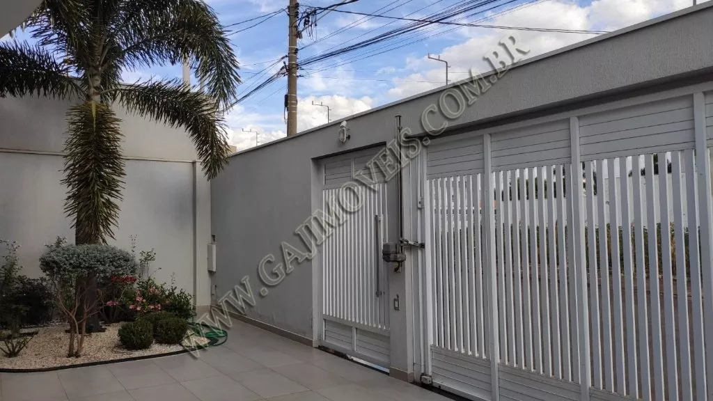 Casa à venda com 3 quartos, 270m² - Foto 9