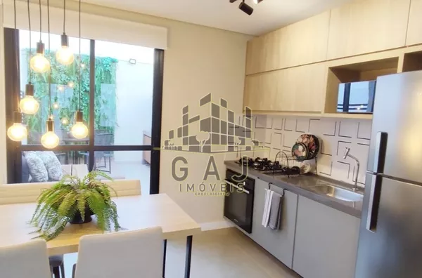 Casa condomínio c/ 2 ou 3 dorms Jd Pacaembu - Americana/SP