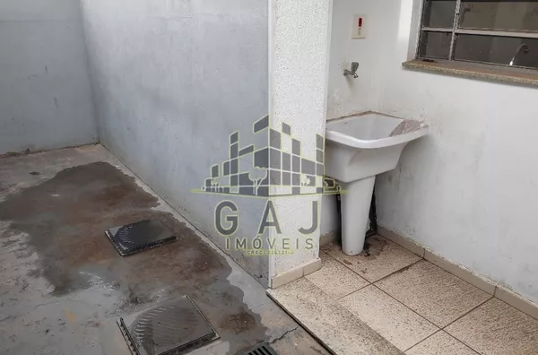 Salão comercial 227m² Av Cillos com mezanino - Americana/SP