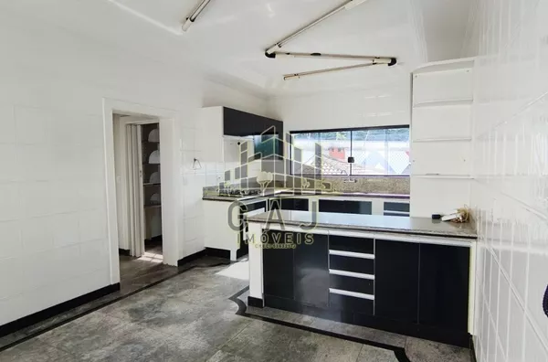 Sobrado ALTO PADRÃO 3 suítes 370m² Jd Nossa Sra Fátima - Nova Odessa/SP