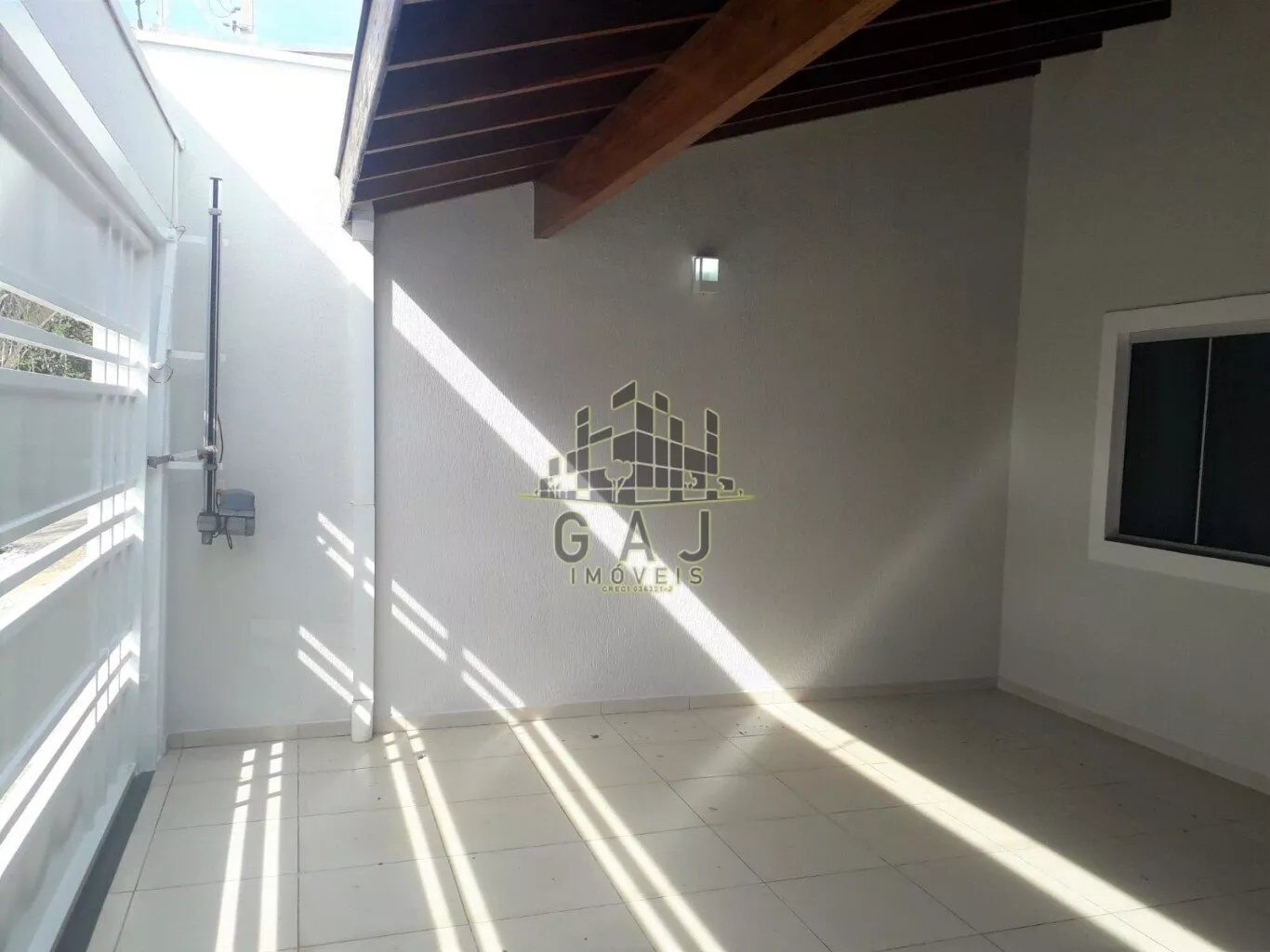 Casa à venda com 3 quartos, 135m² - Foto 3