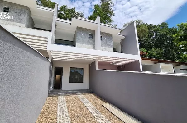 Sobrado 2 quarto(s), sendo 2 suítes, 2 vagas - Vila Nova - Blumenau