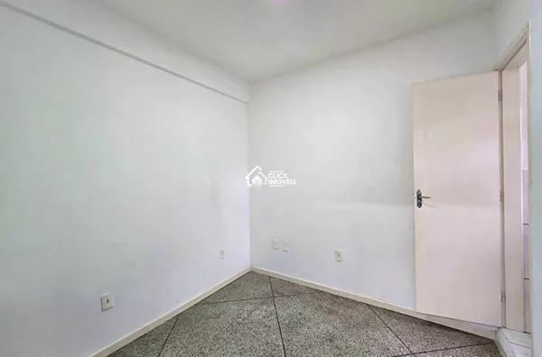 Sala comercial localizada em um dos principais corredores de serviços de Blumenau