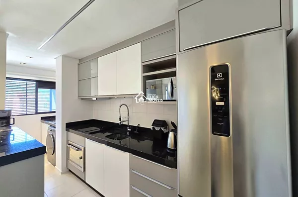 Apartamento sem mobiliado com 2 dormitórios no Bairro Garcia – Blumenau