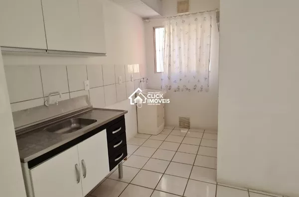 Apartamento com 2 dormitórios no Residencial Bahia no bairro Salto Weissbach.