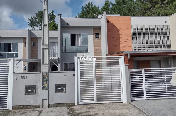 Sobrado com três quartos no  Fidelis