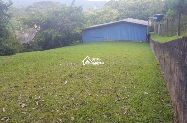 São 2 terrenos por 620 mil reais