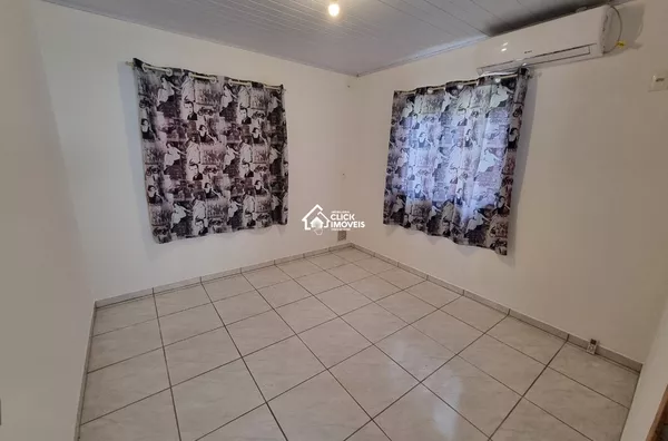 Casa de 2 quartos para locação