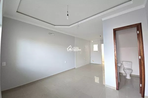 Excelente sobrado com 2 dormitórios sendo 2 suítes no Bairro Itoupava Norte