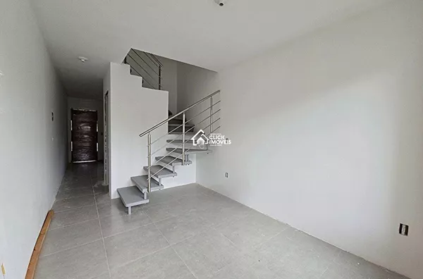 Lindo sobrado com 2 dormitórios no Bairro Itoupava Central