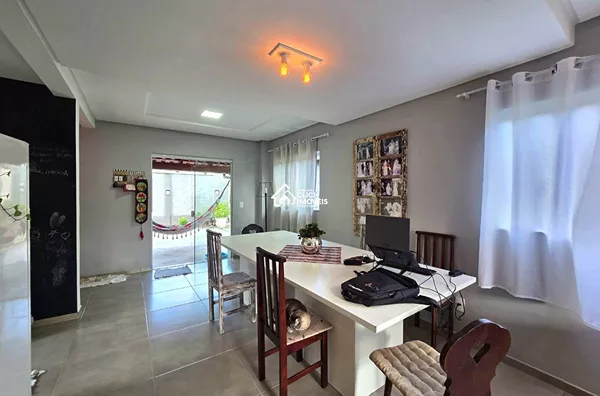 Sobrado com 3 dormitórios sendo 1 suíte no Bairro Tribess – Blumenau