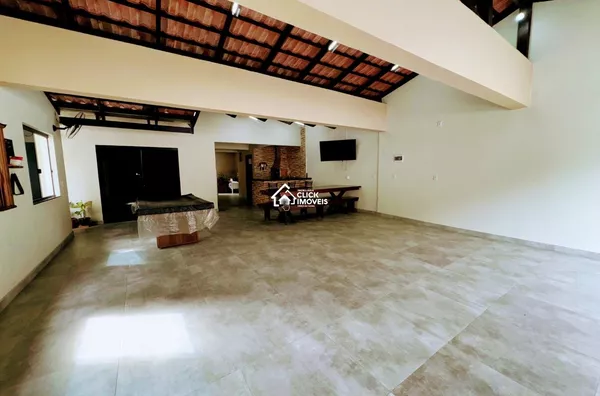 Casa com espaço para sua empresa!