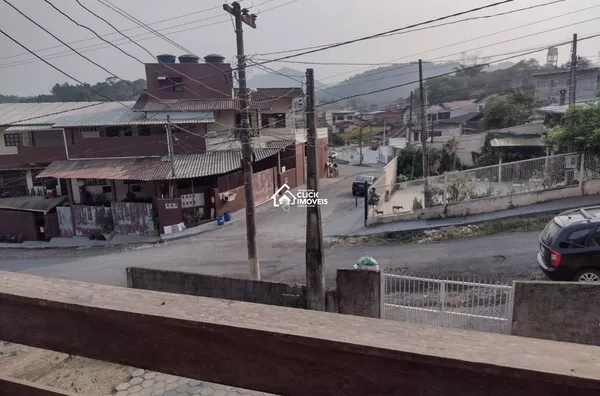 Casa com 5 quartos no Bairro  Fidelis