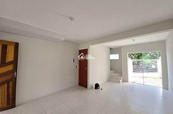 Sobrado com 2 dormitórios no Bairro Itoupava Central