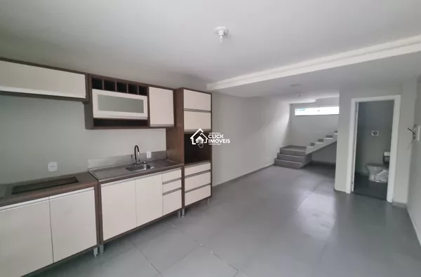 Sobrado 2 dormitórios - Velha, Blumenau