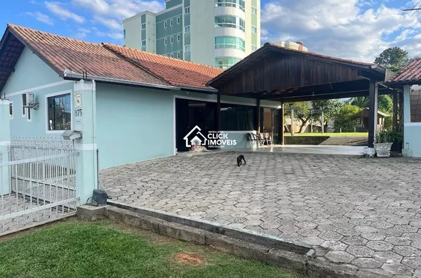 Casa para Venda, 1.593,5 m² de Terreno, Carijós, Indaial