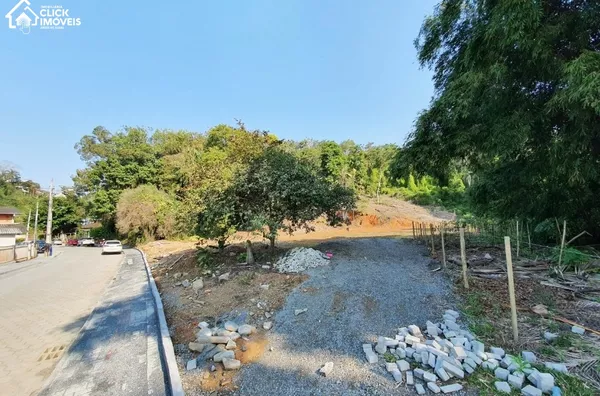 Terreno Residencial em ótima localização no Bairro Badenfurt, Blumenau.