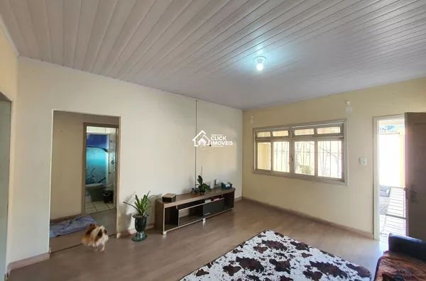 Casa residencial com 3 dormitórios no Bairro Tribess