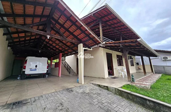 Casa com 3 dormitórios no Bairro Itoupavazinha - Blumenau.