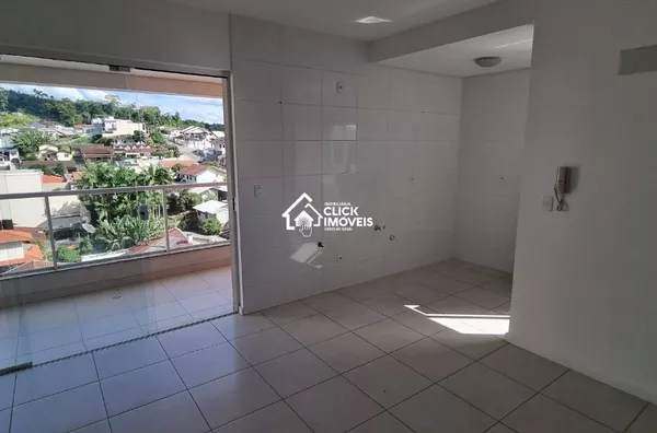 Apartamento com 2 quartos no Bairro Escola Agrícola