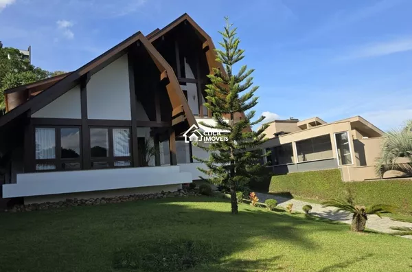 Casa de alto padrão, bairro Capitais, Timbó