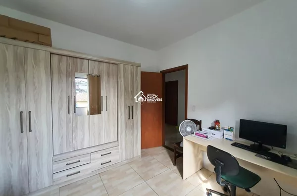 Casa térrea com 5 dormitórios no Bairro Fortaleza, Blumenau
