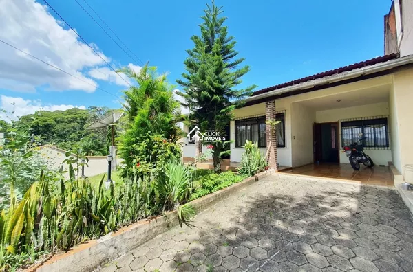 Casa Residencial com 3 dormitórios no Bairro Itoupava Norte