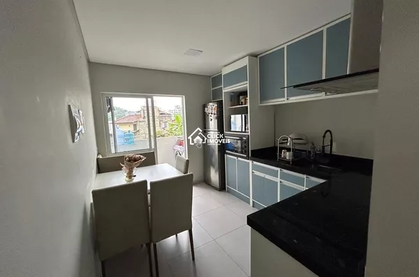 Sobrado 2 dormitórios, semi-mobiliado  Itoupava Seca próx a Santa Clara