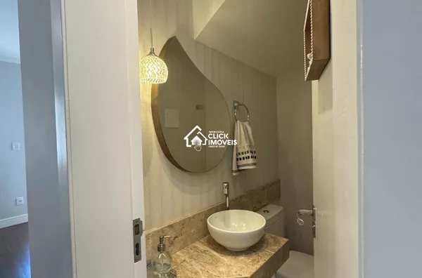 Sobrado com 3 suítes mobiliada 