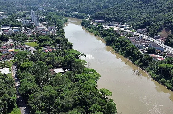Terreno Residencial e Comercial no Bairro Boa Vista em Blumenau