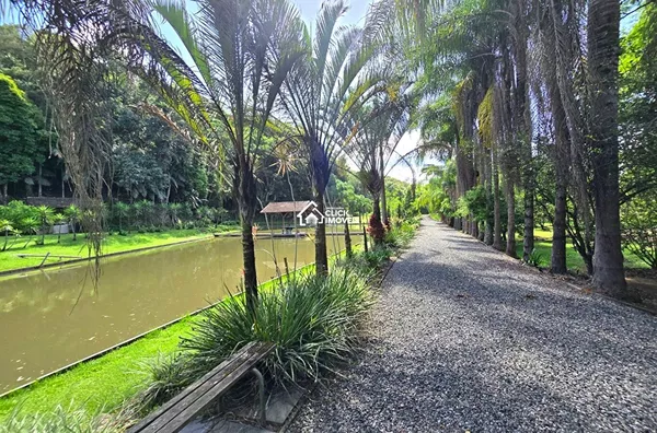 Lindo Sítio no Bairro Itoupava Central - Blumenau