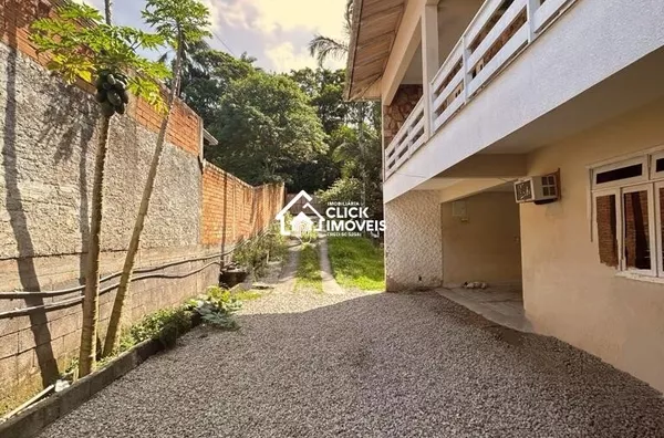 #casa#padraodeacabamento#2terrenos#gaspar