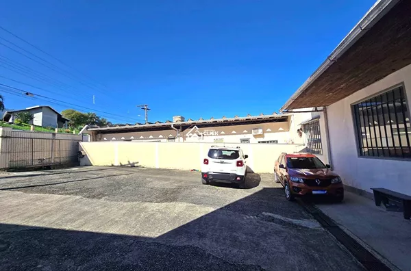 Galpão próximo a Vila Germânica no Bairro da Velha - Blumenau