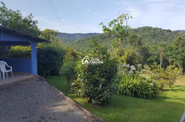 São 2 terrenos por 620 mil reais