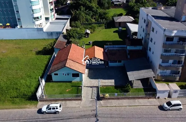 Casa para Venda, 1.593,5 m² de Terreno, Carijós, Indaial