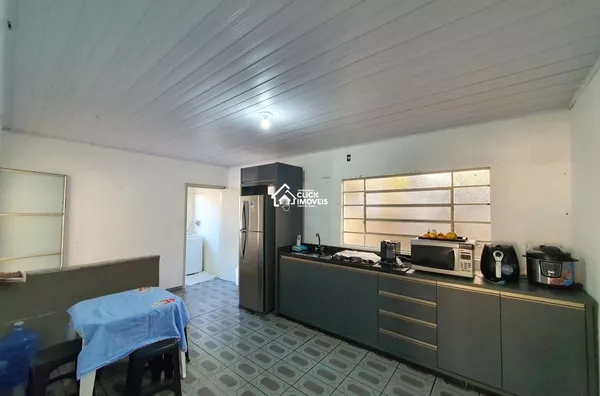 Casa residencial com 3 dormitórios no Bairro Tribess