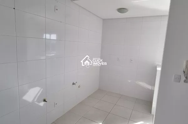 Apartamento com 2 quartos no Bairro Escola Agrícola