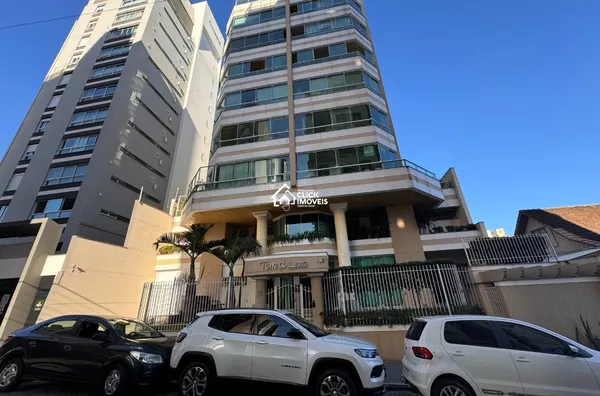 Vendo apartamento com piscina privativa