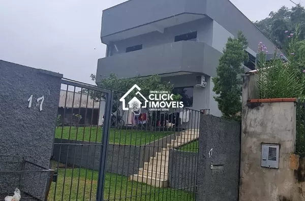 Prédio residencial na Velha Central