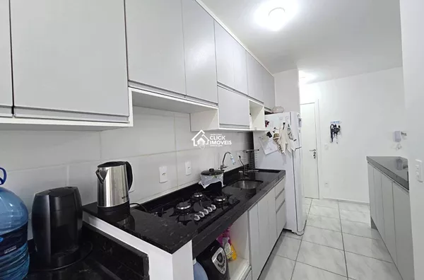 Apartamento com 2 dormitórios no Bairro Água Verde Blumenau