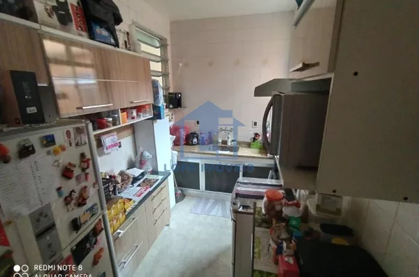 Oportunidade sala dois quartos