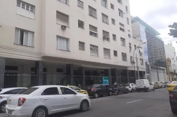 Excelente Sala e Quarto