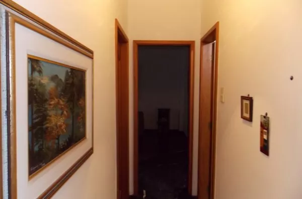 Sala dois Quartos + Dependência