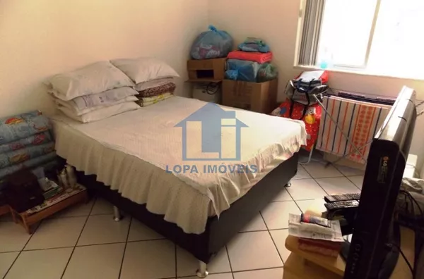 sala, quarto, área de serviços