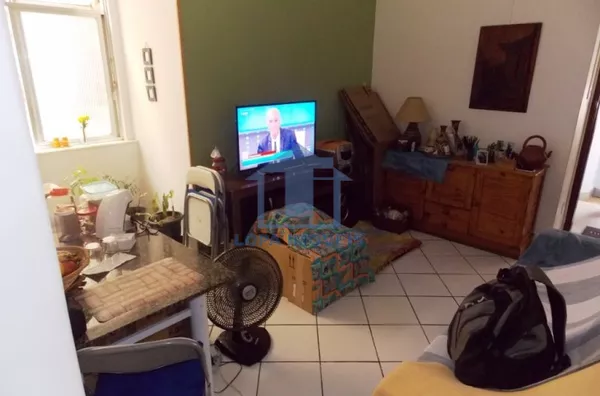 sala, quarto, área de serviços