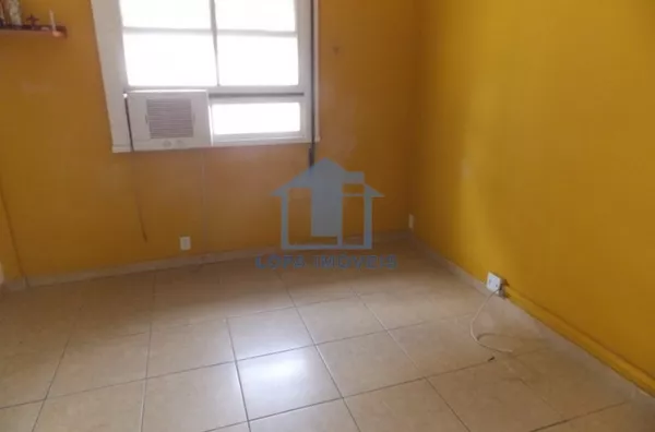 Apartamento de Sala e Quarto Frente