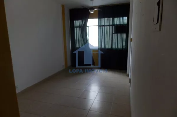 Apartamento de Sala e Quarto Frente